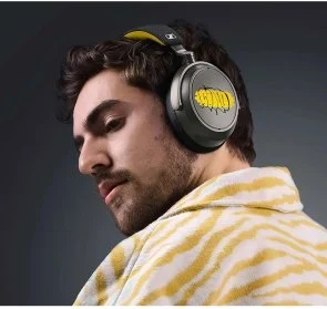Фото: Навушники Sennheiser Momentum 4 Wireless 80th Anniversary Edition (800072) № 9 | KTC