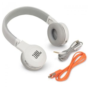 Гарнітура JBL E45BT White (JBLE45BTWHT)