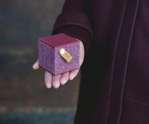 Портативна акустика Fresh 'N Rebel Rockbox Cube Fabriq Edition Ruby (1RB1000RU)