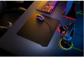 Килимок Razer Sphex V3 Large Black (RZ02-03820200-R3M1)