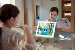 Фото: Електрична зубна щітка Philips Sonicare For Kids Bluetooth Blue (HX6322/04) № 12 | KTC