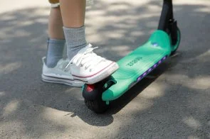 Фото: Електросамокат Ninebot by Segway A6 (AA.00.0011.62) № 7 | KTC