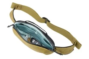 Фото: Дорожня сумка THULE Aion Sling Bag TASB102 Nutria (3204728) № 6 | KTC