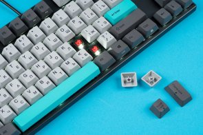 Клавіатура Varmilo VEA87 Moonlight Cherry Mx Red ENG/RU Multicolor (A23A023A3A1A06A007)