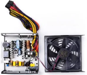 Фото: Блок живлення QUBE 750W QBC-CSB-750W-80B Bulk (QBC-CSB-750W-80Bulk) № 5 | KTC