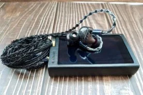 Фото: Навушники Noble Audio Zephyr № 7 | KTC