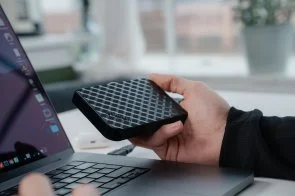 Фото: Зовнішній HDD Verbatim Store n Go 4TB Black (53223) № 4 | KTC