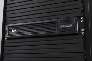 Фото: ДБЖ APC Smart-UPS RM 2U 750VA 500W 4xIEC C13 (SMT750RMI2UC) № 3 | KTC