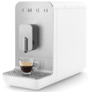 Кавомашина Smeg Coffee Machine With A Milk System White (BCC13WHMEU)