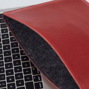 Чохол INCARNE Gamma Plus 16 - MacBook Pro15 2012-2015 / Pro16 2019-2024 Red