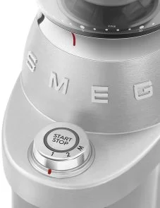 Фото: Кавомолка Smeg Retro Style Aluminium color (CGF02SSEU) № 8 | KTC