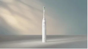Фото: Електрична зубна щітка Philips Sonicare 5500 Series White (HX7110/01) № 4 | KTC