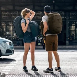 Фото: Туристичний рюкзак THULE Landmark Travel Pack 60L TLPF-260 Woman Darkest Blue (3205315) № 8 | KTC