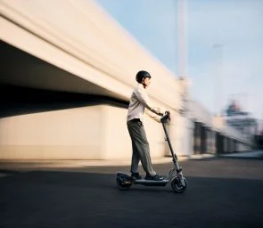 Фото: Електросамокат Ninebot by Segway F3 E Grey (AA.05.17.01.0005) № 11 | KTC