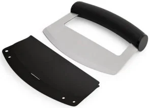 Фото: Ніж кухонний меццалуна KitchenAid Universal 15.2x11.6cm Black (KQG173OHOBE) № 5 | KTC