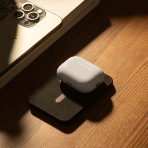 Батарея універсальна Native Union Re Classic Magnetic 5000mAh 15W Navy (PB-5KMS-NAV)