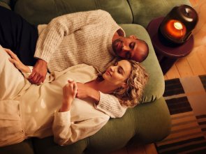 Колонка Harman Kardon Aura Studio 5 Bluetooth Black (HKAURAS5BLKEP)