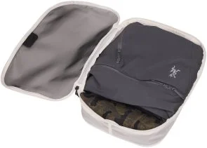 Фото: Органайзер THULE Packing Cube Medium TPCS-202 White (3205572) № 3 | KTC