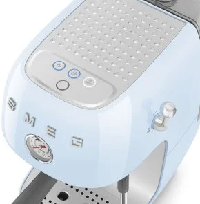 Фото: Ріжкова кавоварка Smeg Style Aesthetic Pastel Blue Glossy Finishing (ECF03PBEU) № 12 | KTC