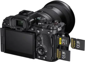 Фото: Цифрова фотокамера Sony Alpha 7M5 Body Black (ILCE7M5B.FS1) № 10 | KTC