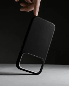 Фото: Чохол Nomad for Apple iPhone 17 Pro Max - Traditional Leather Black (NM011895858) № 7 | KTC