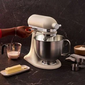 Фото: Планетарний міксер KitchenAid Artisan Plus 4.7L 5KSM50PKVE Oat (5KSM50PKVEOC) № 6 | KTC