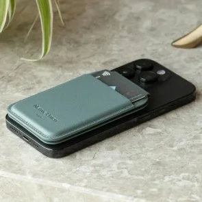 Фото: Чохол для пластикових карт Native Union for iPhone - Active Stand Magnetic Slate Green (ACT-GRN-WAL) № 7 | KTC