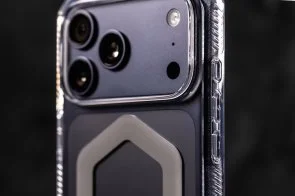 Фото: Чохол UAG for Apple iPhone 18 Pro Max / 17 Pro Max - Plyo Magsafe Iridiscent (114590114K4K) № 6 | KTC