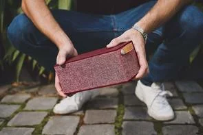 Фото: Портативна колонка Fresh 'N Rebel Rockbox Brick XL Fabriq Edition Ruby (1RB5500RU) № 4 | KTC