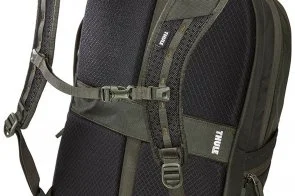 Фото: Рюкзак для ноутбука THULE Subterra 30L Dark Forest (3204054) № 4 | KTC