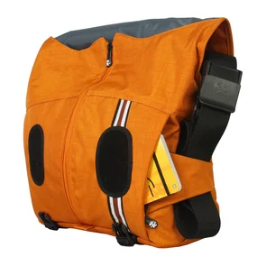 Фото: Сумка для ноутбука Crumpler Butter Baby оранжева № 4 | KTC