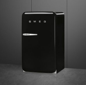 Холодильник однодверний Smeg Retro Style Black (FAB10RBL5)