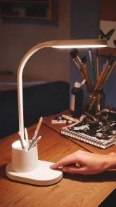 Фото: Настільна лампа Philips LED Reading Desk lamp Bucket White (929003241107) № 2 | KTC