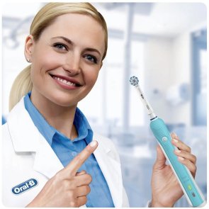 Електрична зубна щітка Braun Oral-B Pro 500 Cross Action