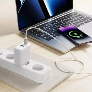 Фото: Зарядний пристрій Proove Silicone Power QC 3.0 PD 3.0 45W White (WCSP45110002) № 5 | KTC