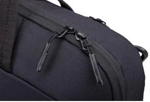 Фото: Сумка для ноутбука THULE Subterra 2 Attache TSA-416 Black (3205034) № 8 | KTC