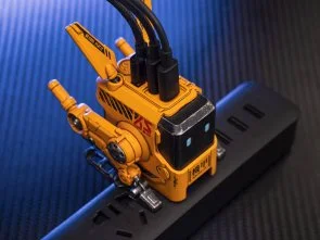 Фото: Зарядний пристрій Gravastar Alpha65 GaN 65W War Damaged Yellow (GRAVASTARA65_YLW_EUK) № 15 | KTC