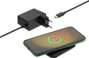 Фото: Бездротовий зарядний пристрій Belkin BoostCharge Pro 15W Black (WIA007VFBK) № 4 | KTC