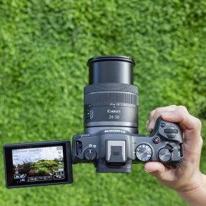 Фото: Цифрова фотокамера Canon EOS R8 Body with battery LP-E17 (5803C087) № 11 | KTC