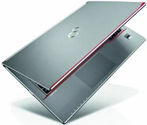 Фото: Ноутбук Fujitsu E7330M67A1 (VFY:E7330M67A1RU) сріблястий № 5 | KTC