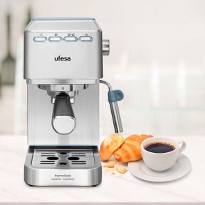 Ріжкова кавоварка Ufesa CE8020 Capri (71705062)