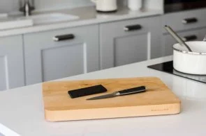 Фото: Ніж кухонний кухарський KitchenAid Coreline 11cm Black (KOG45TSSOHOBA) № 5 | KTC