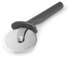 Фото: Ніж кухонний для піци та тіста KitchenAid Coreline 10cm Gray (KAS113OHCGG) № 2 | KTC
