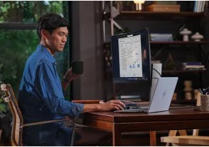 Фото: Ноутбук HP EliteBook 8 G1a A37M4ET Silver - 16" IPS 60 Гц / AMD Ryzen 7 / 250 / DDR5 32 ГБ / PCI-E SSD 1 ТБ / Radeon Graphics № 6 | KTC