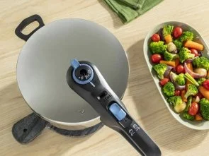 Фото: Скороварка Tefal Secure Trendy (P2580701) № 15 | KTC