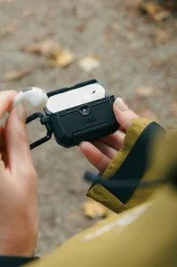 Фото: Чохол UAG for Airpods Pro 3 - Scout Black (104133114040) № 10 | KTC