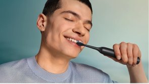 Електрична зубна щітка Philips Sonicare 3100 Series Black with case (HX4033/32)