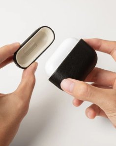 Чохол Native Union for Apple Airpods Pro 3rd Gen - RE Classic Black (RECLA-APPRO3-BLK)