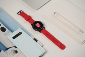 Смарт годинник 2E Motion GT2 47mm Black/Red plus strap Green (2E-CWW21BKRD-WS)