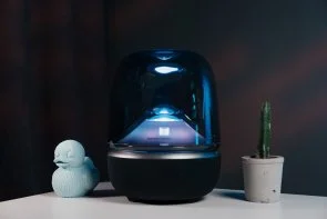 Фото: Колонка Harman Kardon Aura Studio 5 Wi-Fi/Bluetooth Black (HKAURAS5WFBSEP) № 12 | KTC